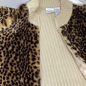 Groslinga Women's Leopard Print Vest